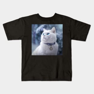 British Shorthair Cat With Blue Eyes Kids T-Shirt